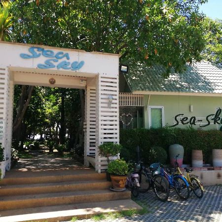 Sea-Sky Resort Haad Chao Samran Esterno foto