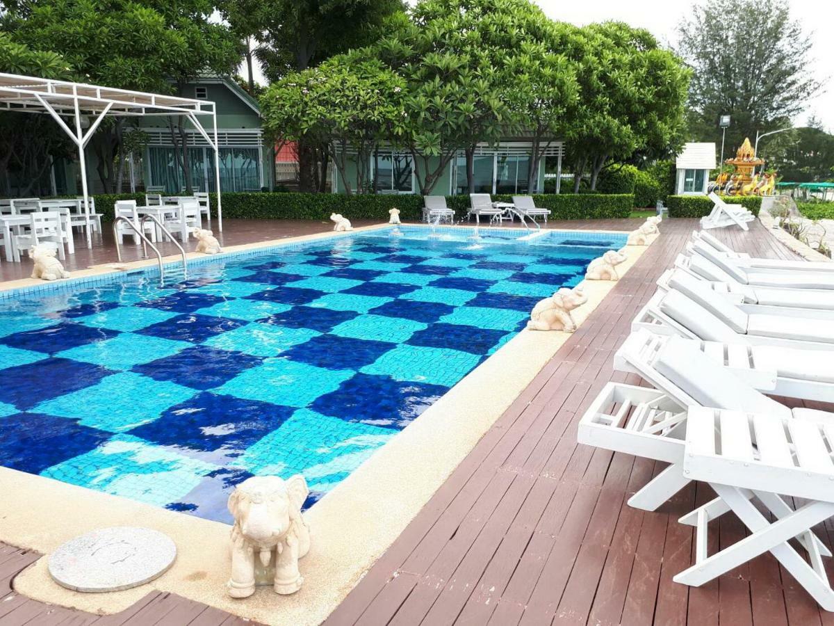 Sea-Sky Resort Haad Chao Samran Esterno foto
